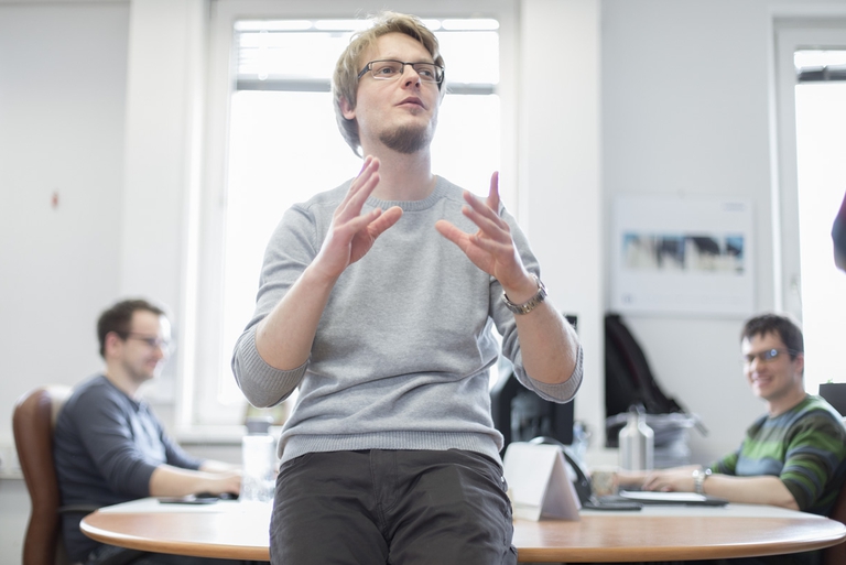 Consulting and introduction of IT solutions